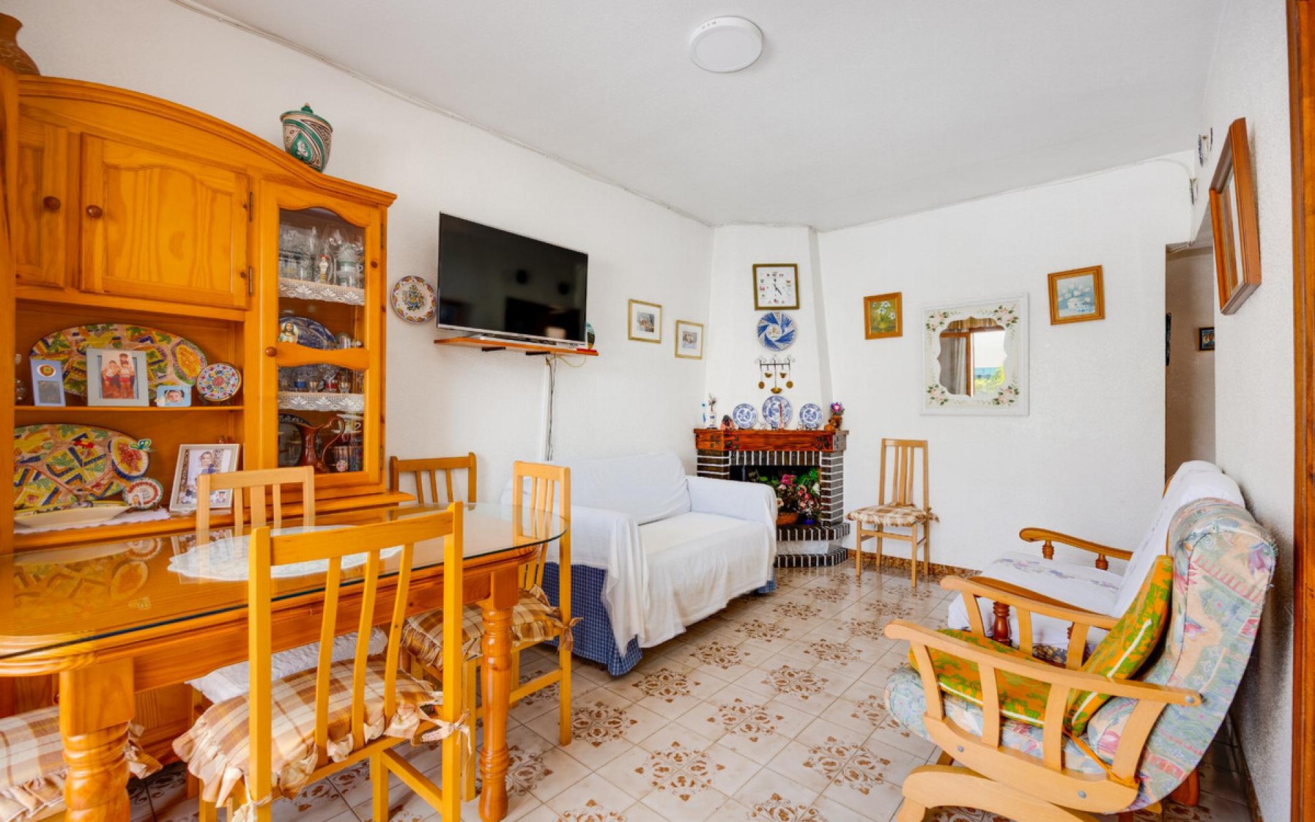 Resale - Villa - Torrevieja - Torrevieja Centro