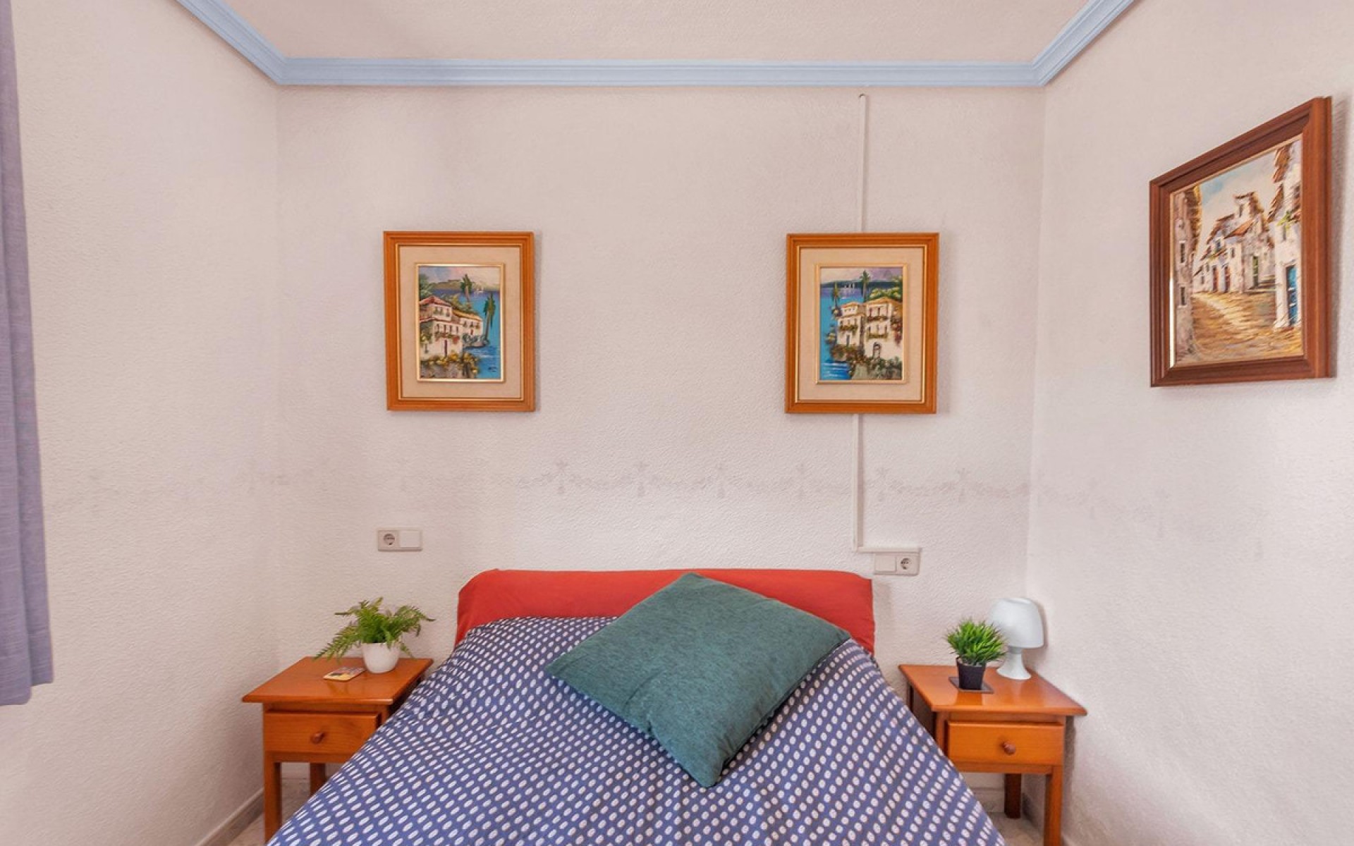 Resale - Villa - Torrevieja - Torrevieja Centro