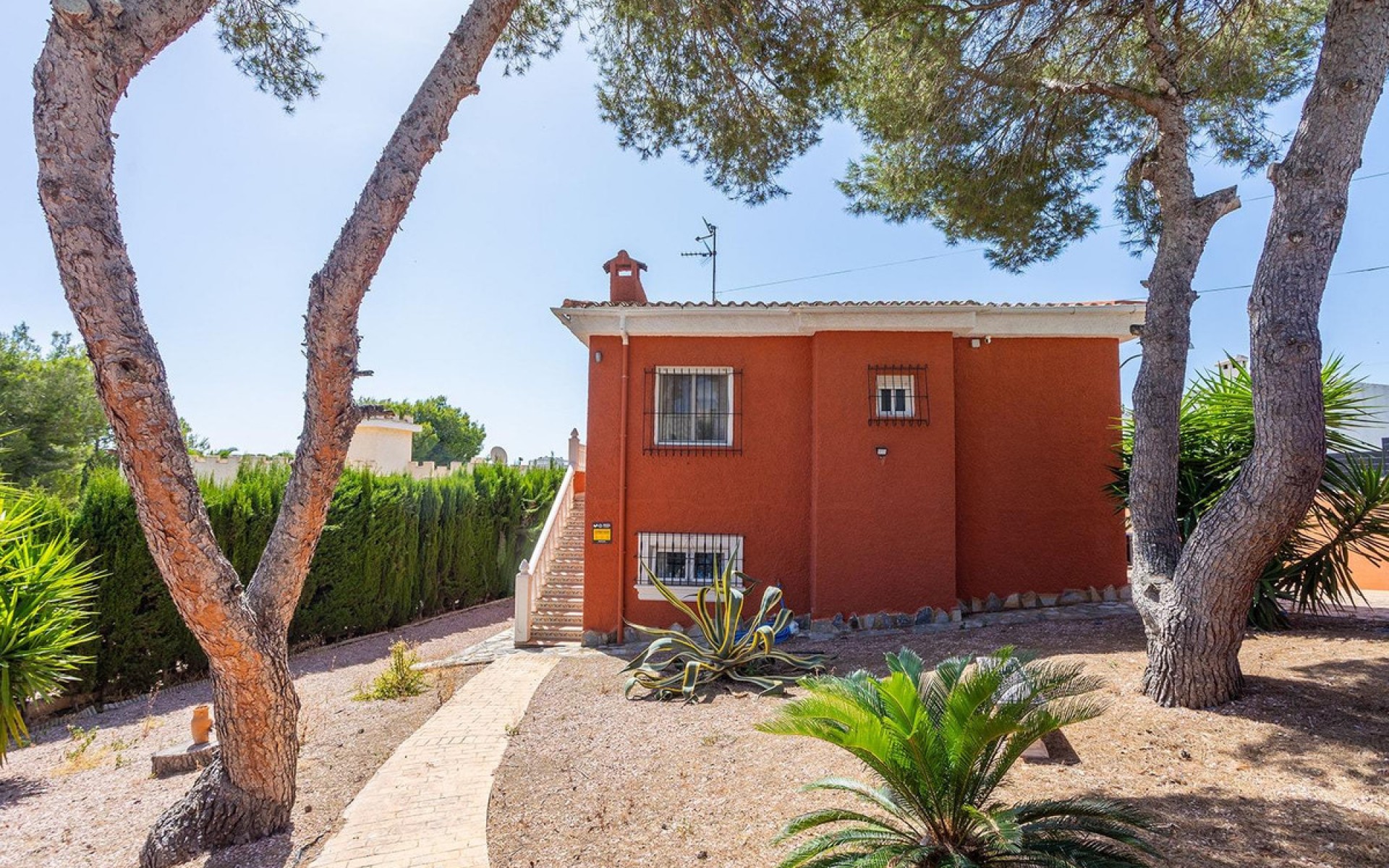 Resale - Villa - Torrevieja - Torrevieja Centro
