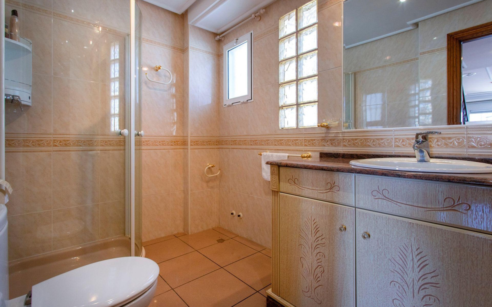 Resale - Villa - Torrevieja - Torrevieja Centro