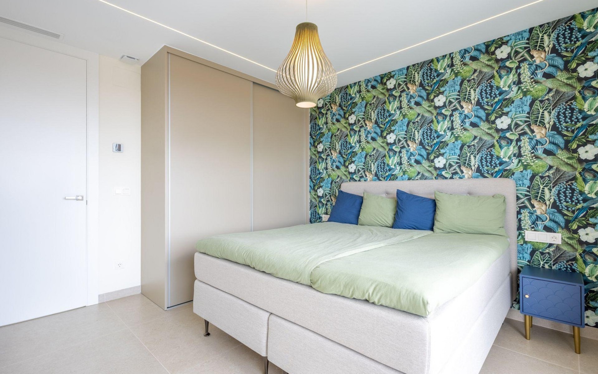 Resale - Villa - Torrevieja - Torrevieja Centro