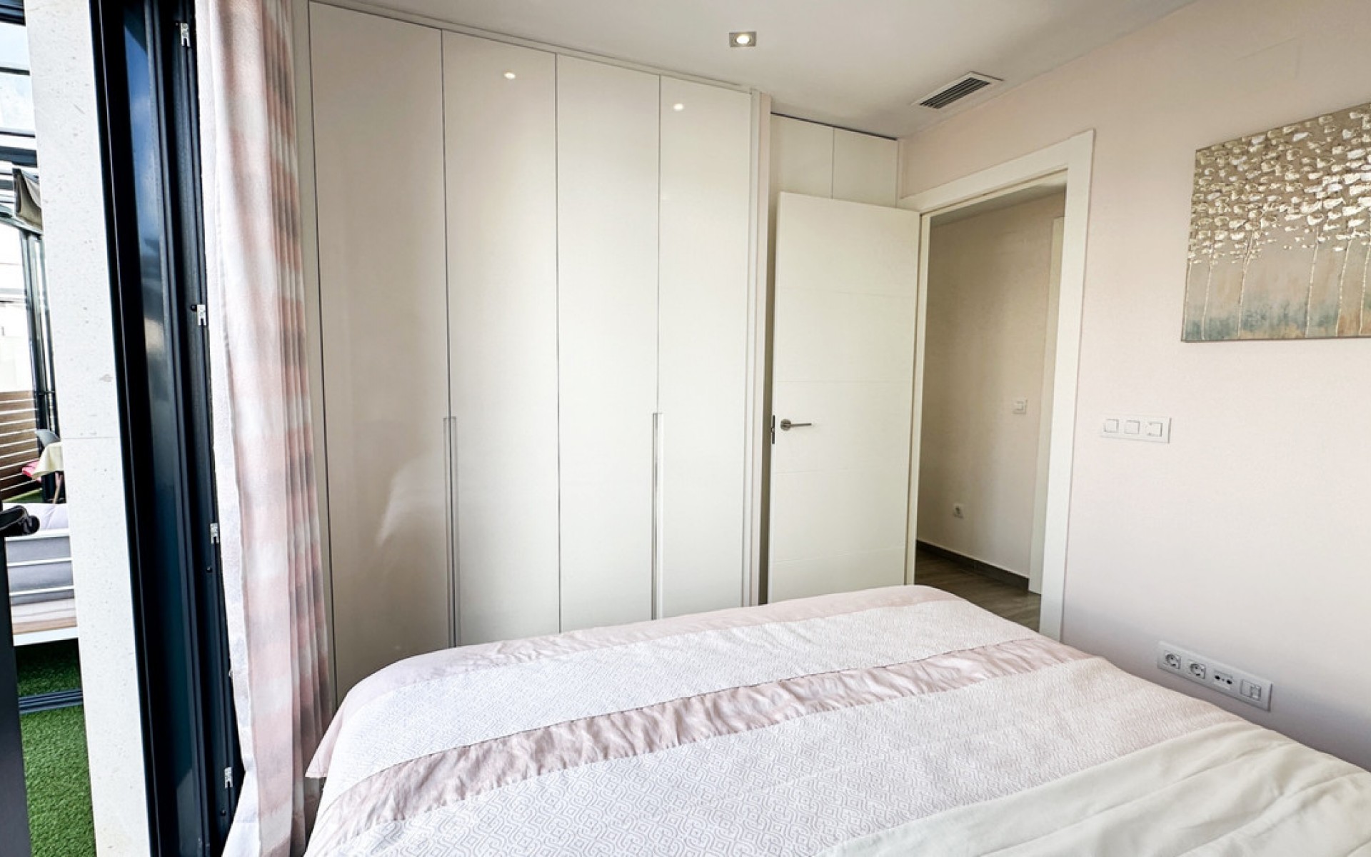 Resale - Villa - Torrevieja - Torrevieja Centro