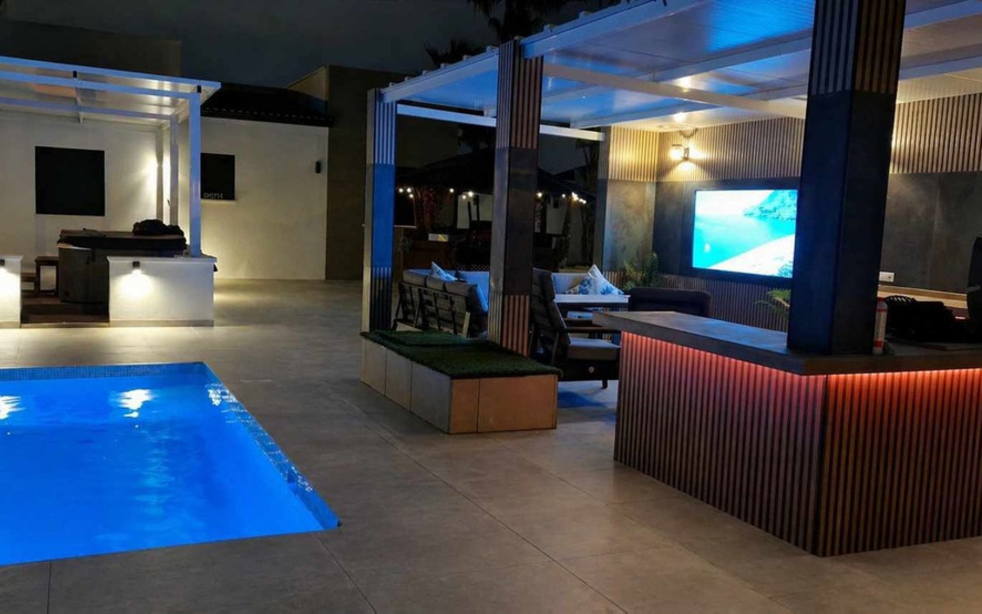 Resale - Villa - Torrevieja - Torrevieja Centro