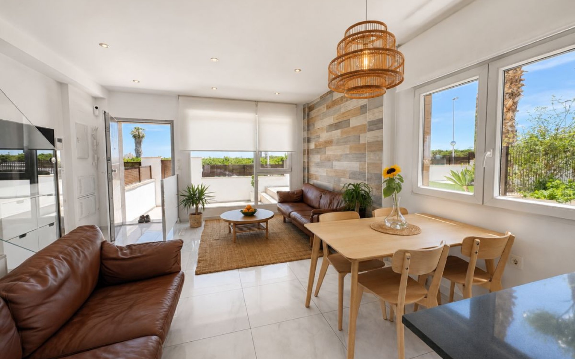 Resale - Villa - Torrevieja - Torrevieja Centro
