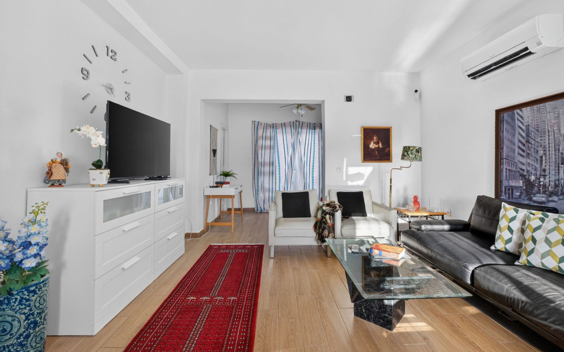 Resale - Villa - Torrevieja - Torrevieja Centro