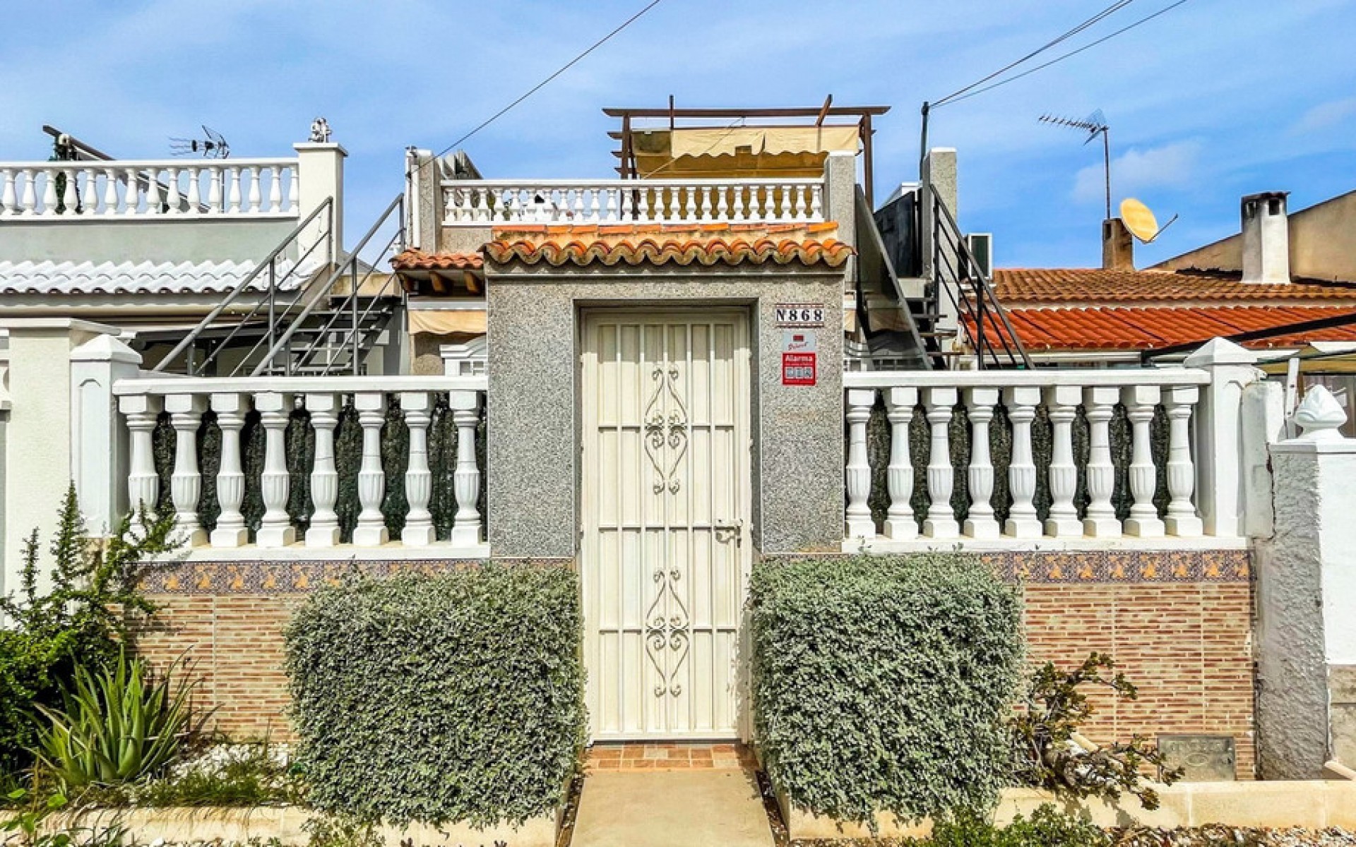 Resale - Villa - Torrevieja - Torrevieja Centro