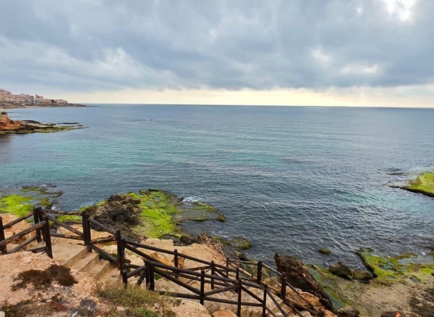 Resale - Villa - Torrevieja - Torrevieja Centro