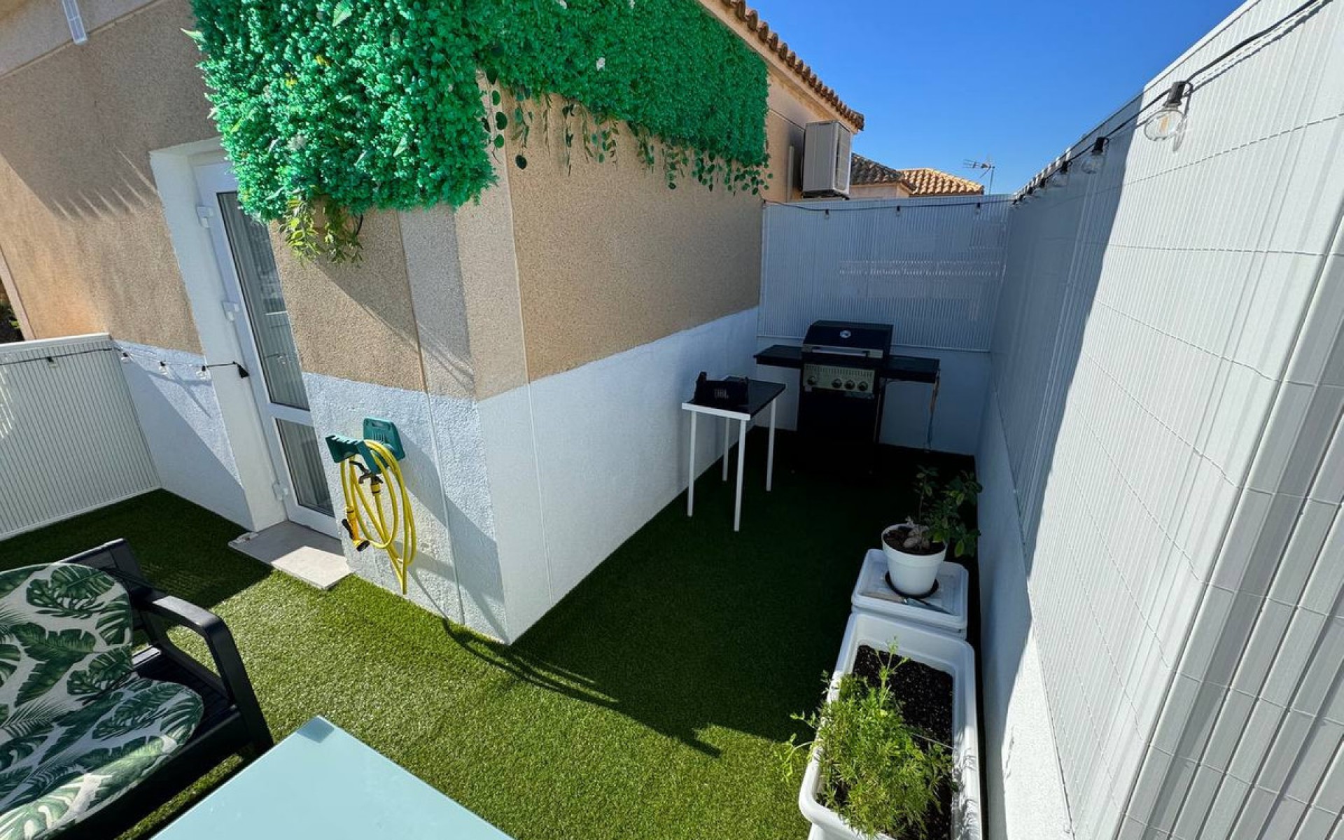 Resale - Villa - Torrevieja - Torrevieja Centro