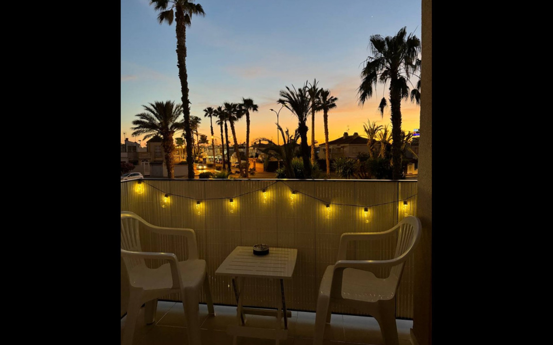 Resale - Villa - Torrevieja - Torrevieja Centro