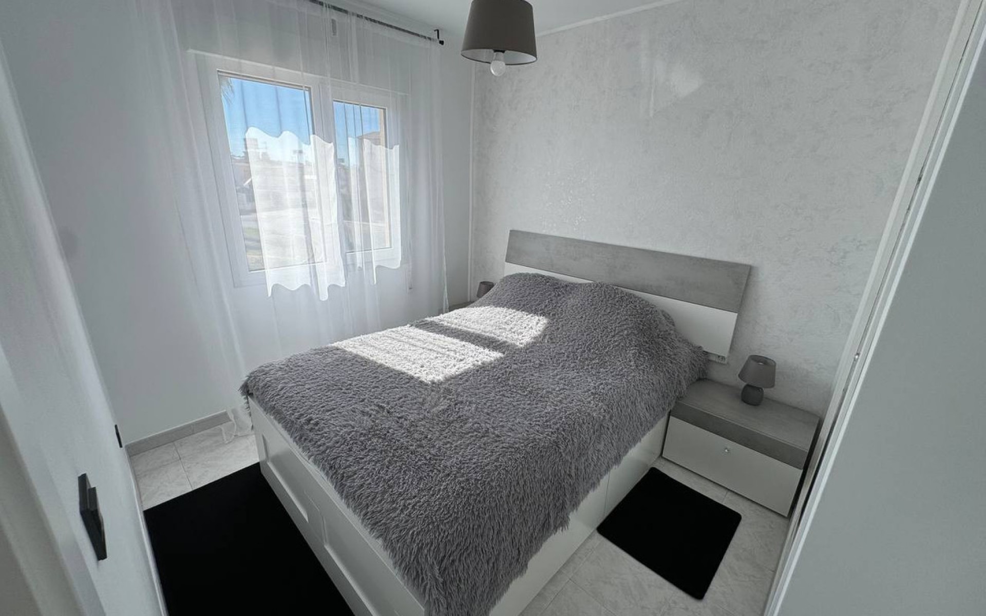 Resale - Villa - Torrevieja - Torrevieja Centro