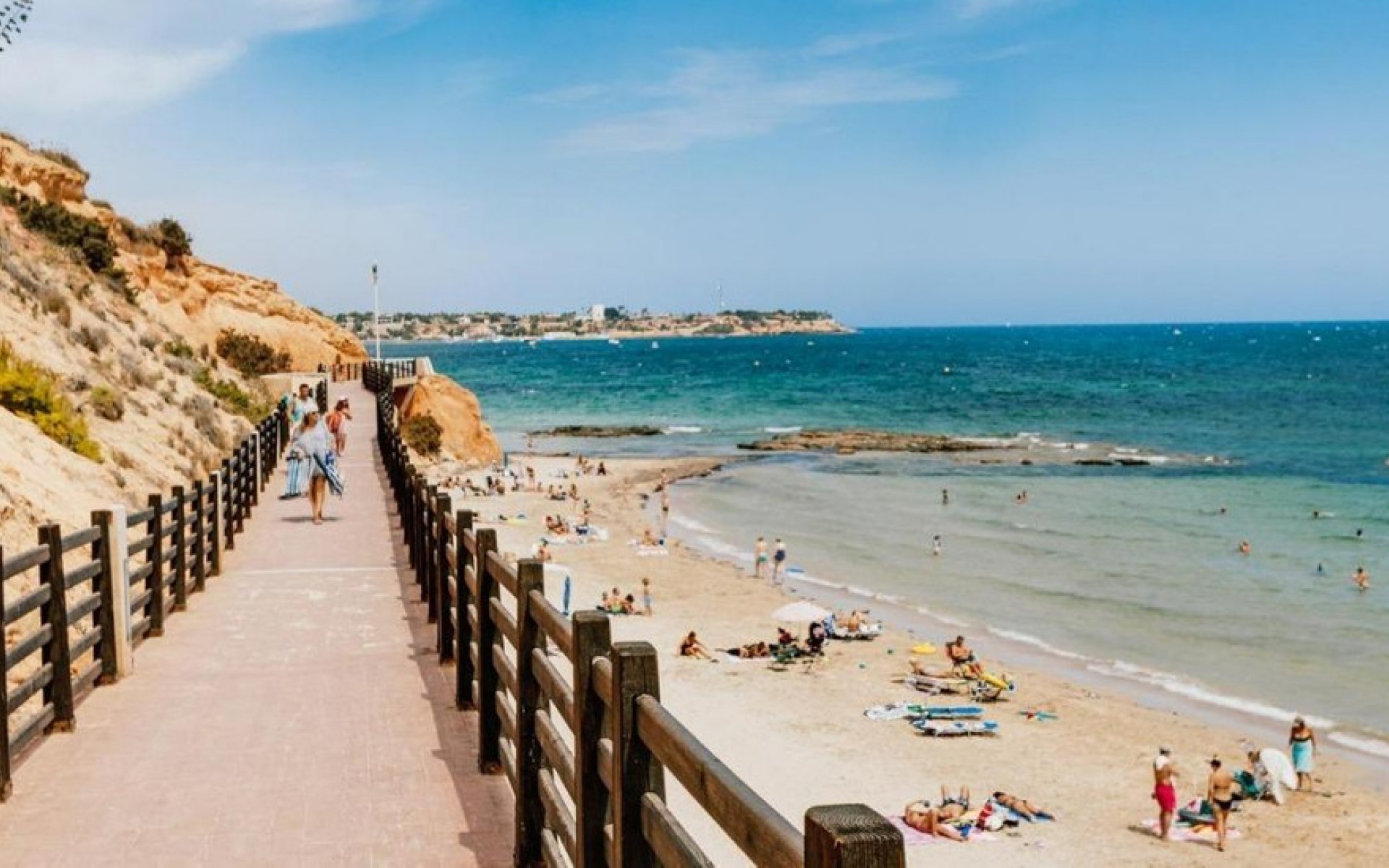 Resale - Villa - Torrevieja - Torrevieja Centro