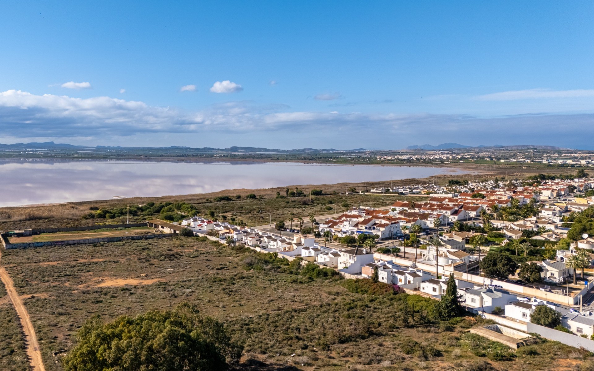 Resale - Villa - Torrevieja - Urbanización San Luis