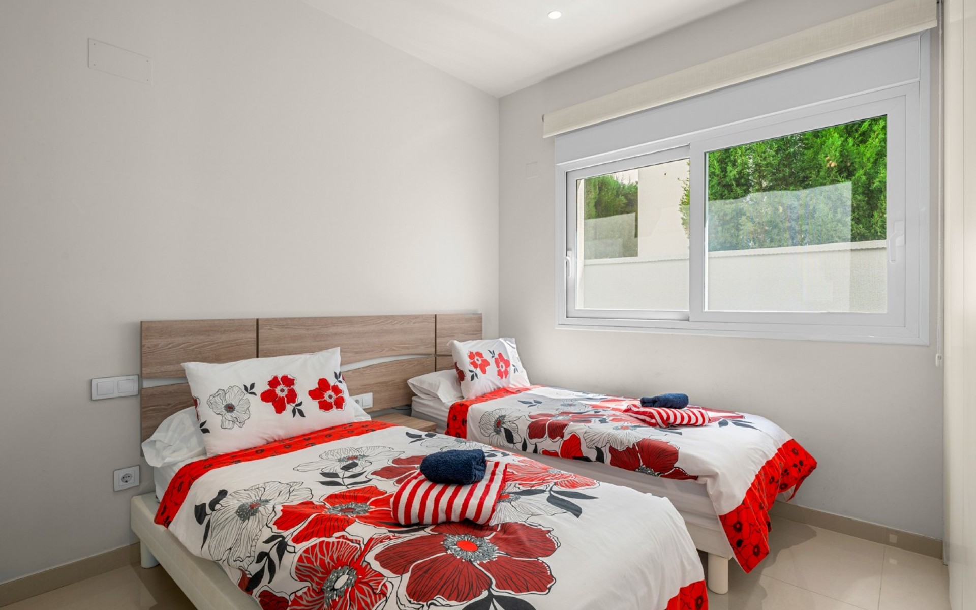 Resale - Villa - Torrevieja