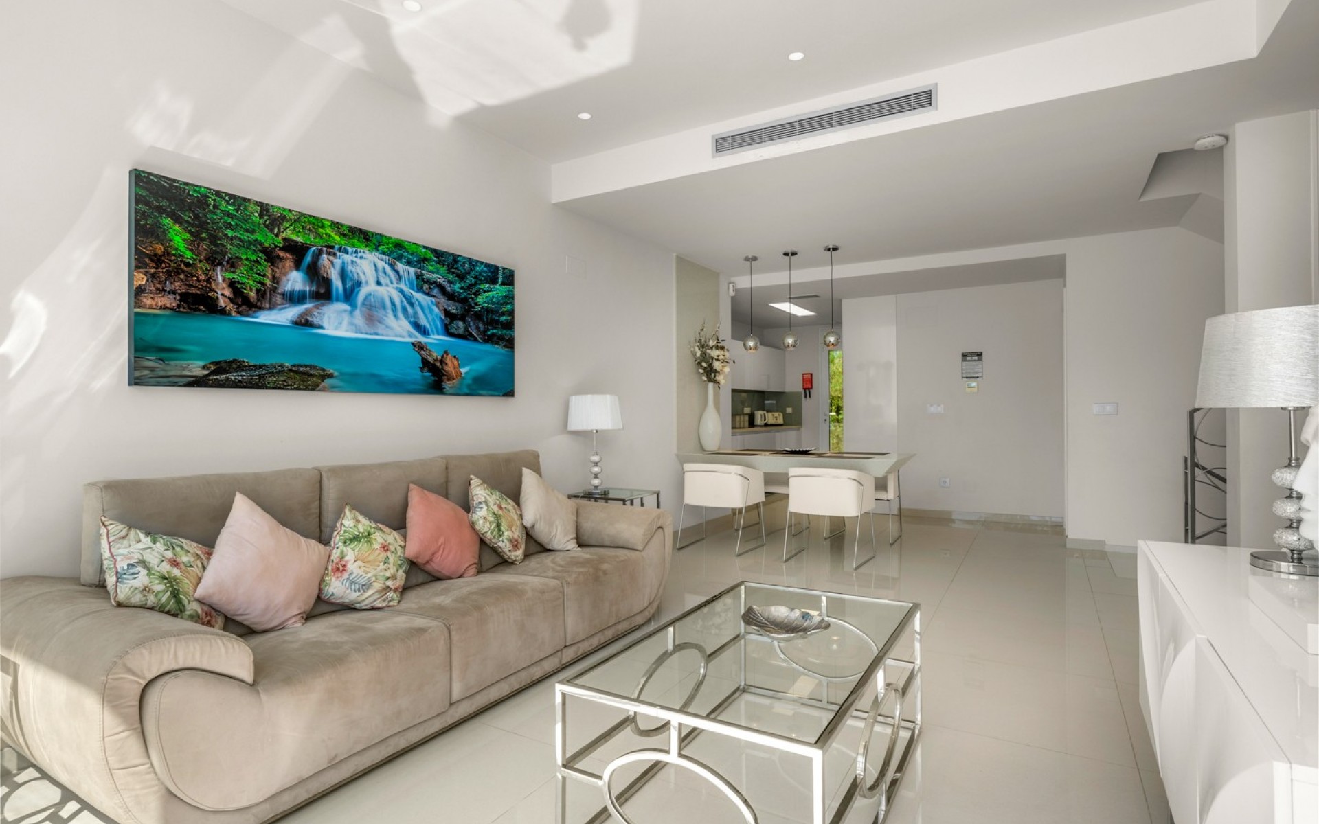 Resale - Villa - Torrevieja