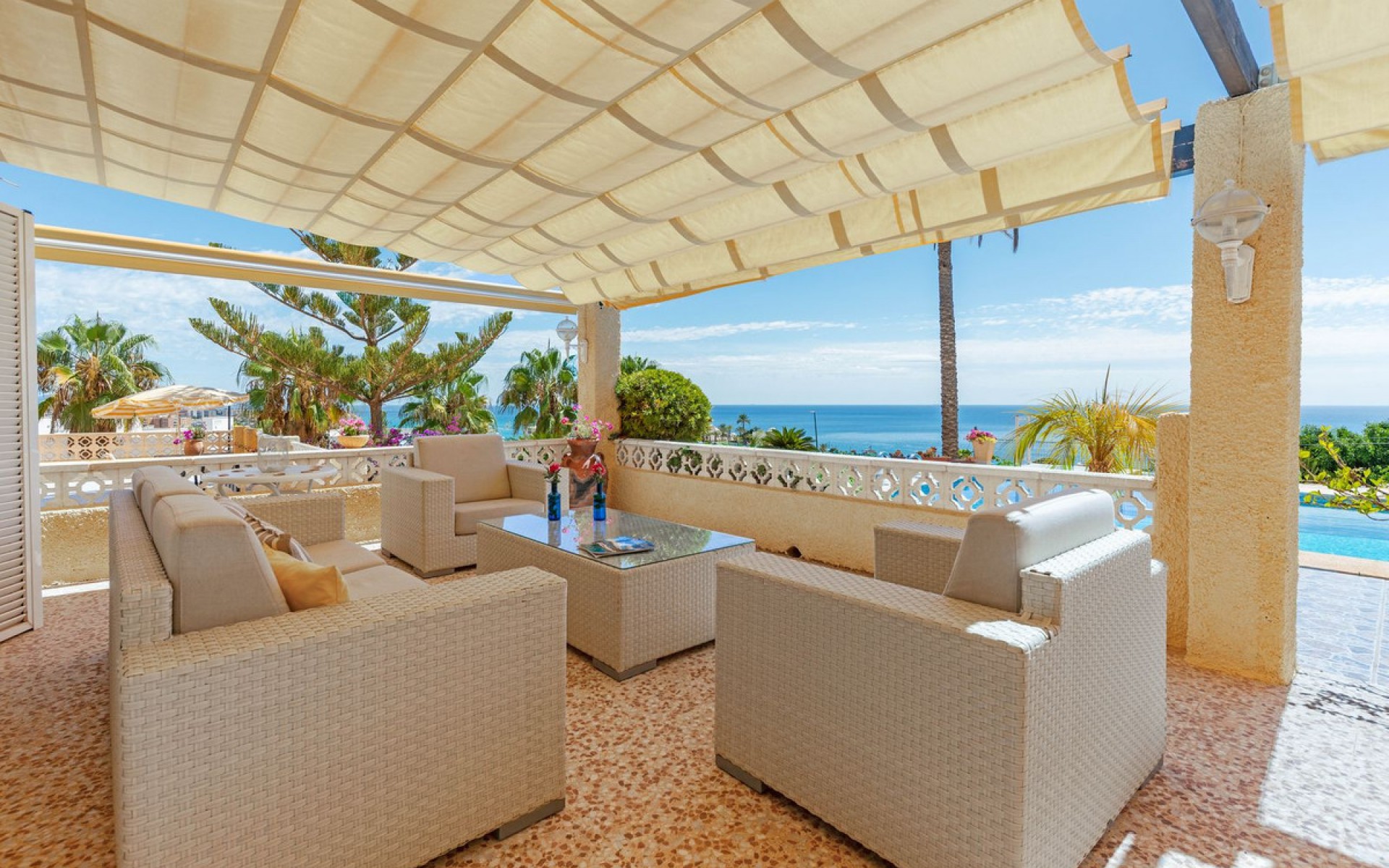 Resale - Villa - Villajoyosa - Villajoyosa Centro