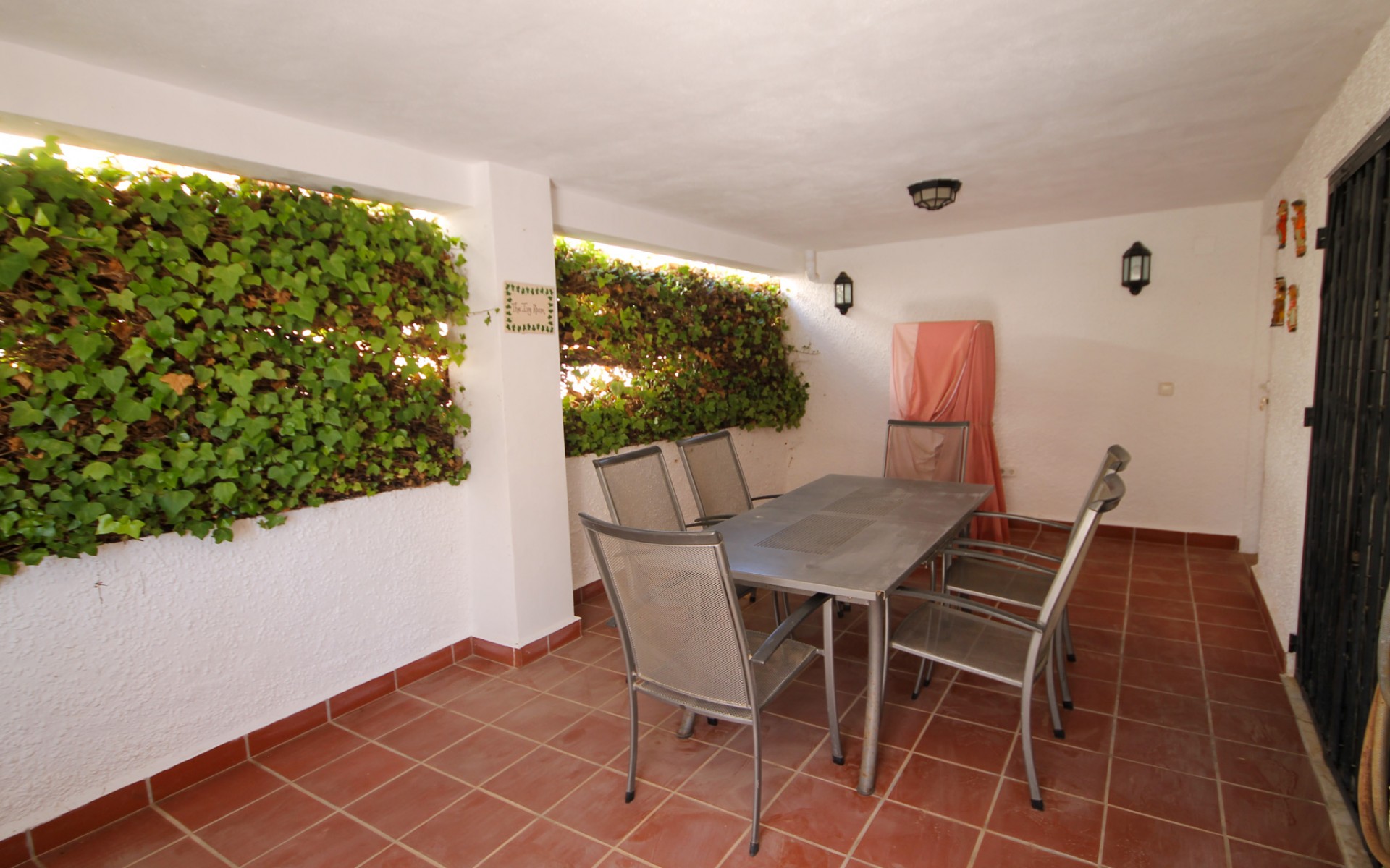 Resale - Villa - Villamartin - Blue Lagoon