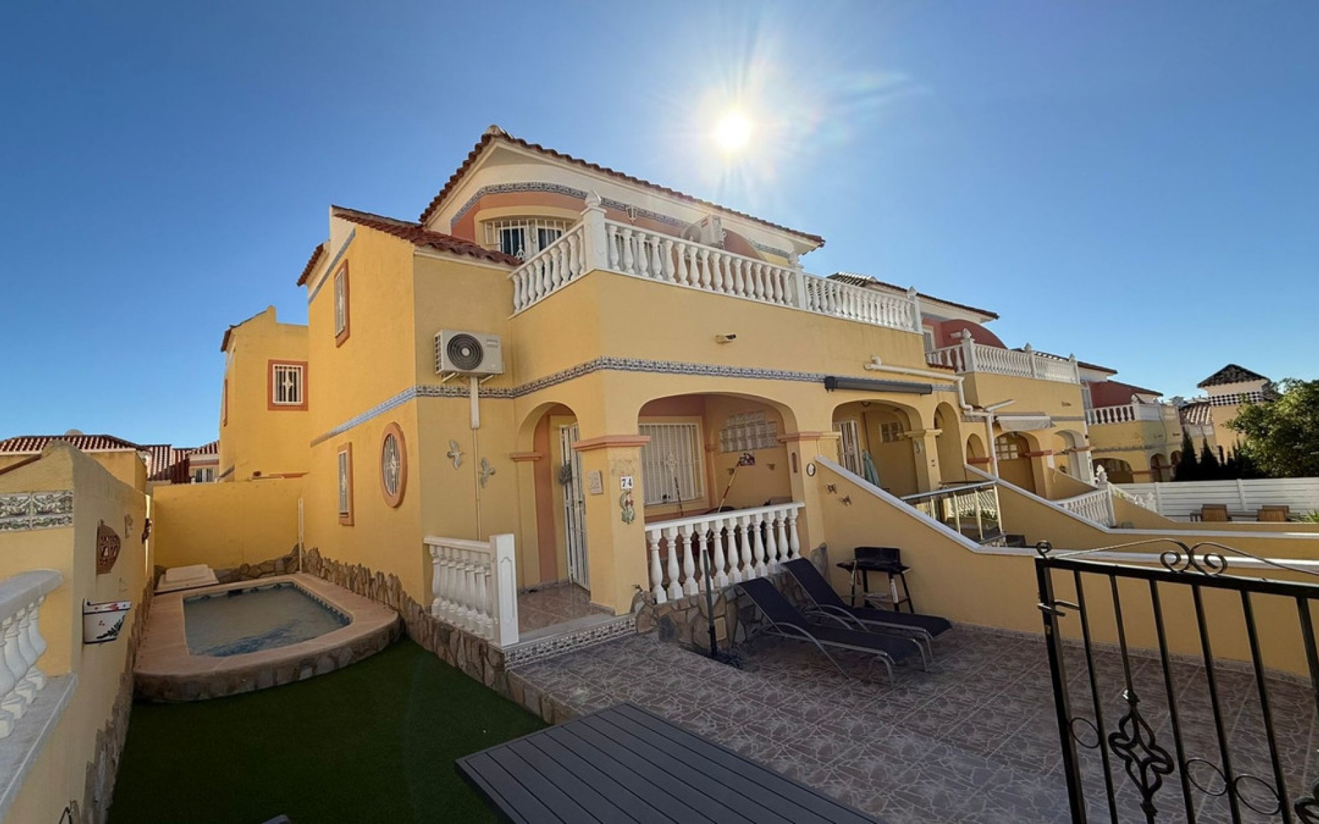 Resale - Villa - Villamartin - Blue Lagoon