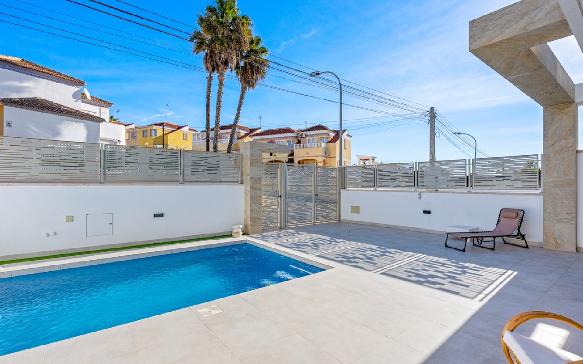 Resale - Villa - Villamartin - Blue Lagoon