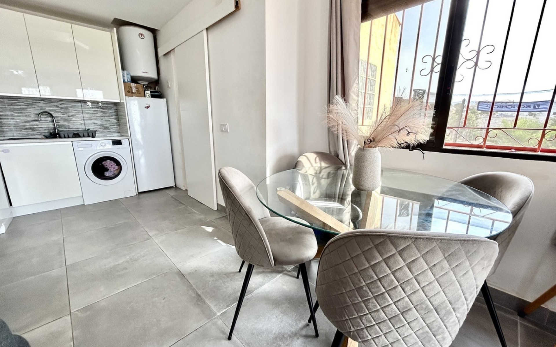 Resale - Villa - Villamartin - Blue Lagoon