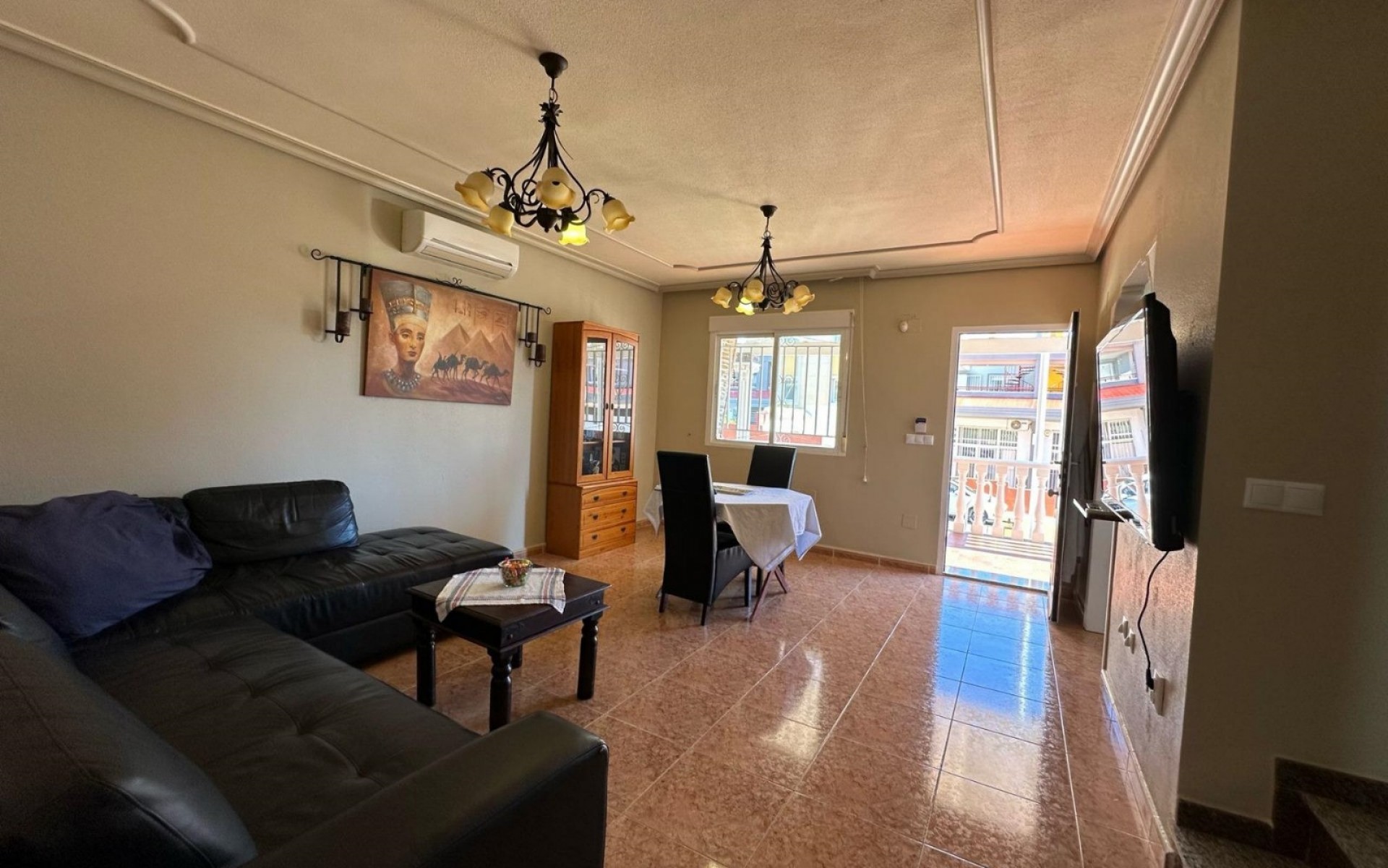 Resale - Villa - Villamartin - El Galan