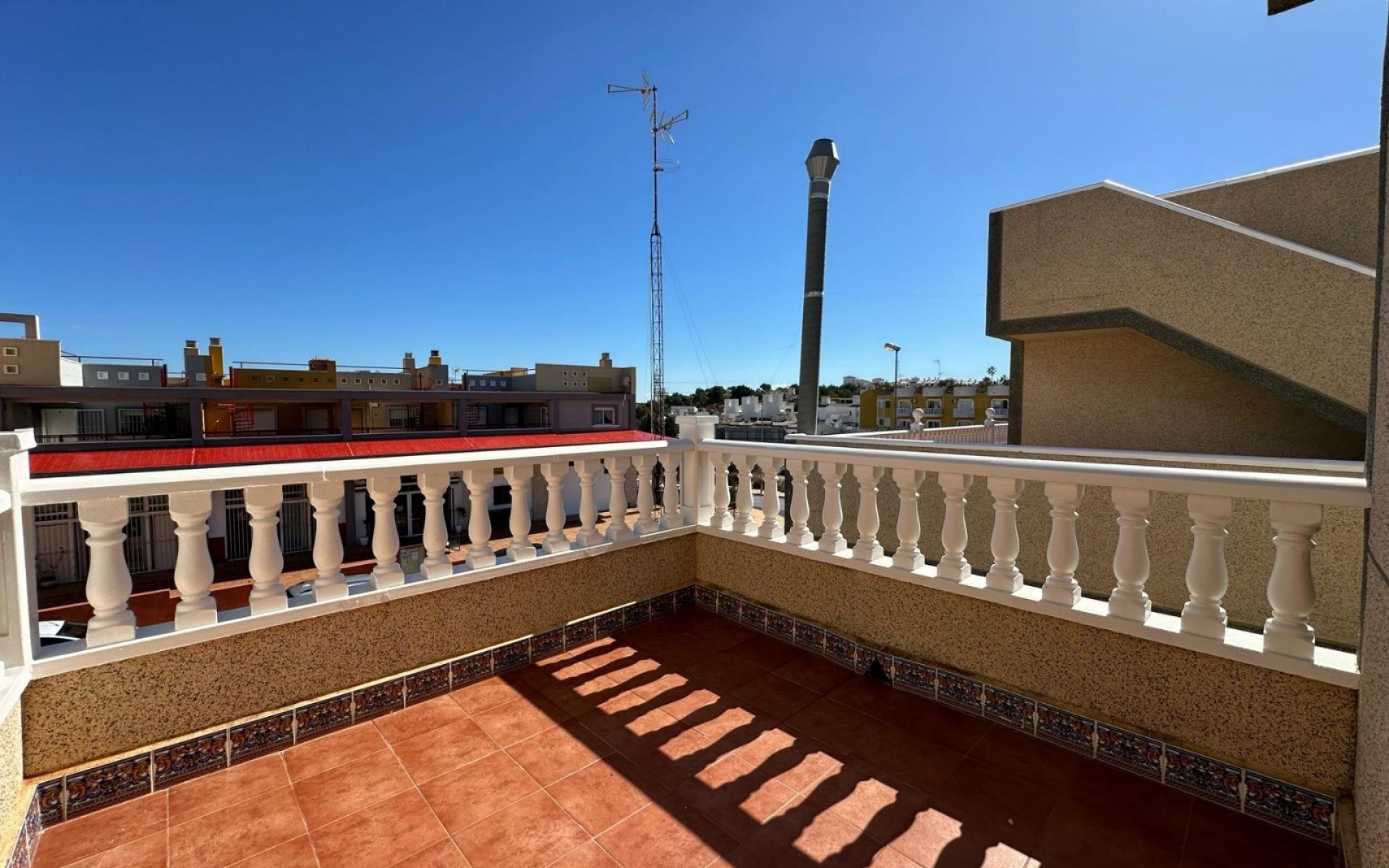 Resale - Villa - Villamartin - El Galan