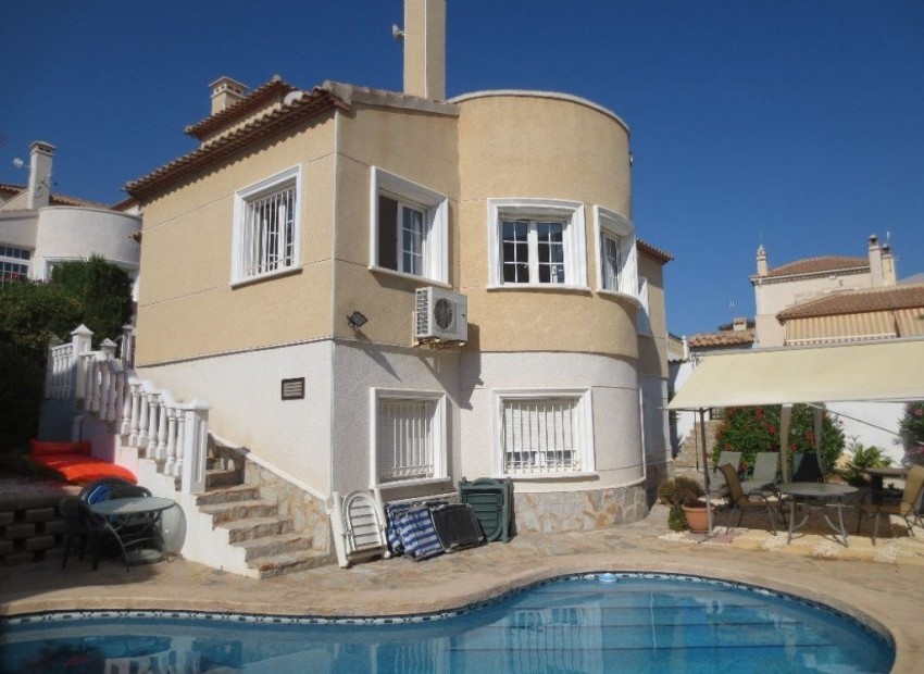 Resale - Villa - Villamartin - El Galan