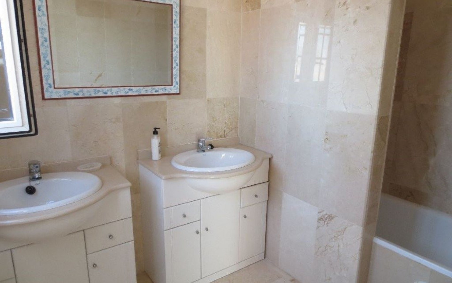Resale - Villa - Villamartin - El Galan