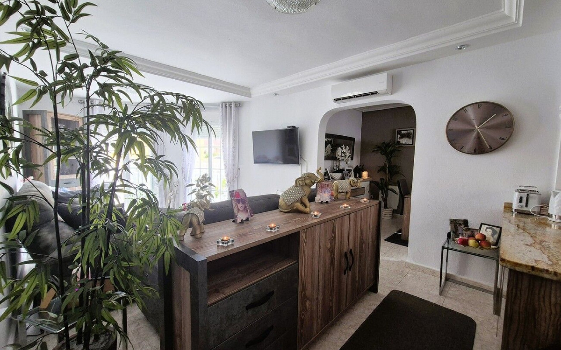 Resale - Villa - Villamartin - El Galan