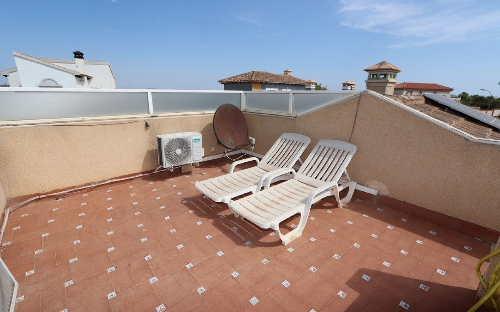 Resale - Villa - Villamartin - El Galan