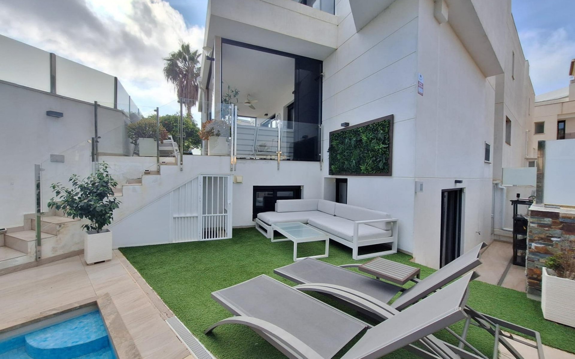 Resale - Villa - Villamartin - Las Filipinas