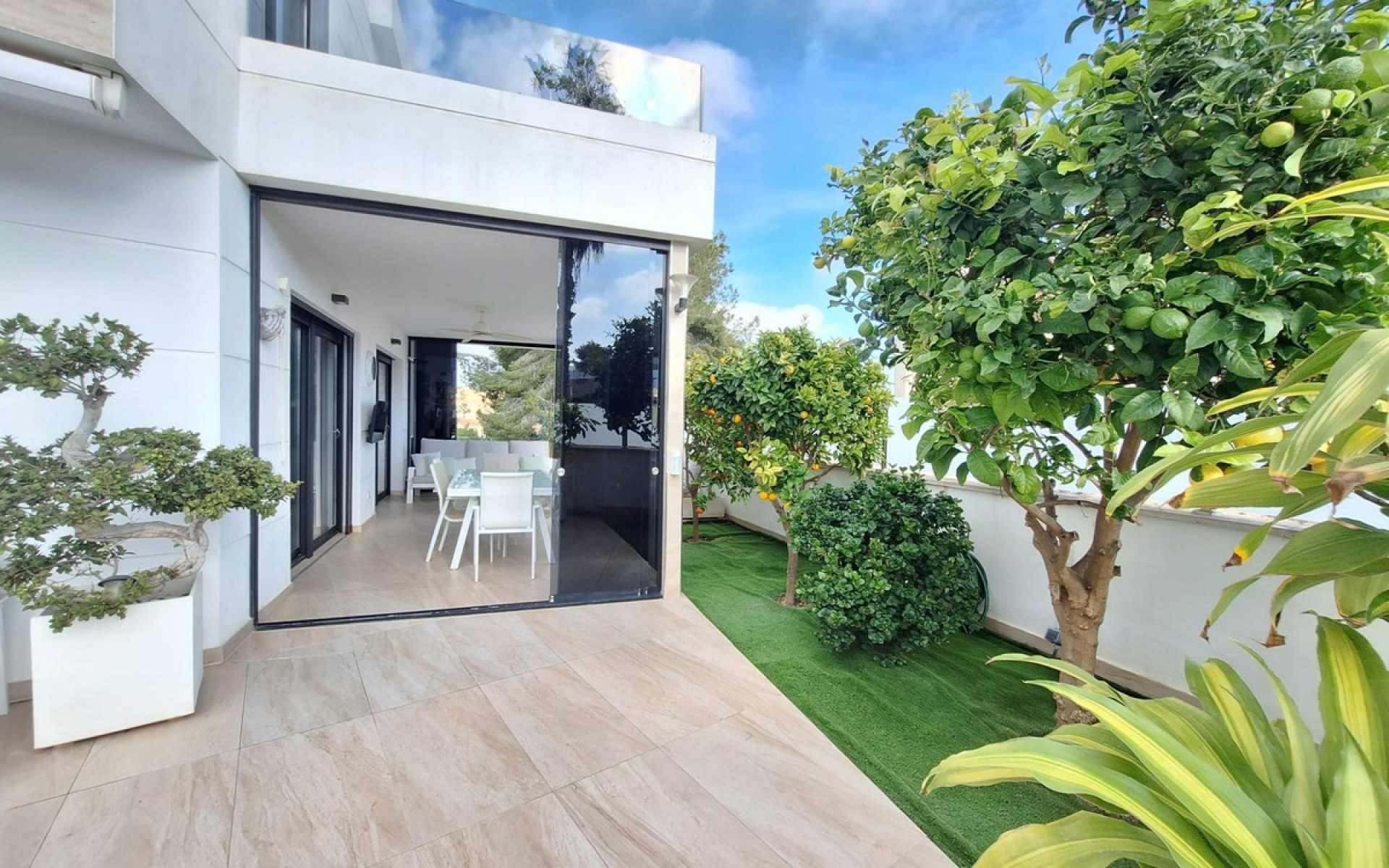 Resale - Villa - Villamartin - Las Filipinas