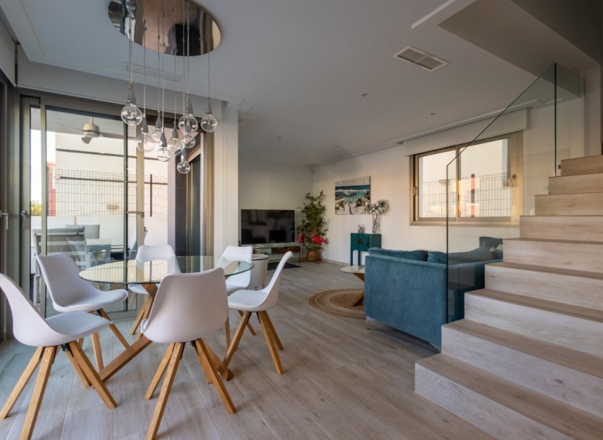 Resale - Villa - Villamartin - PAU 26