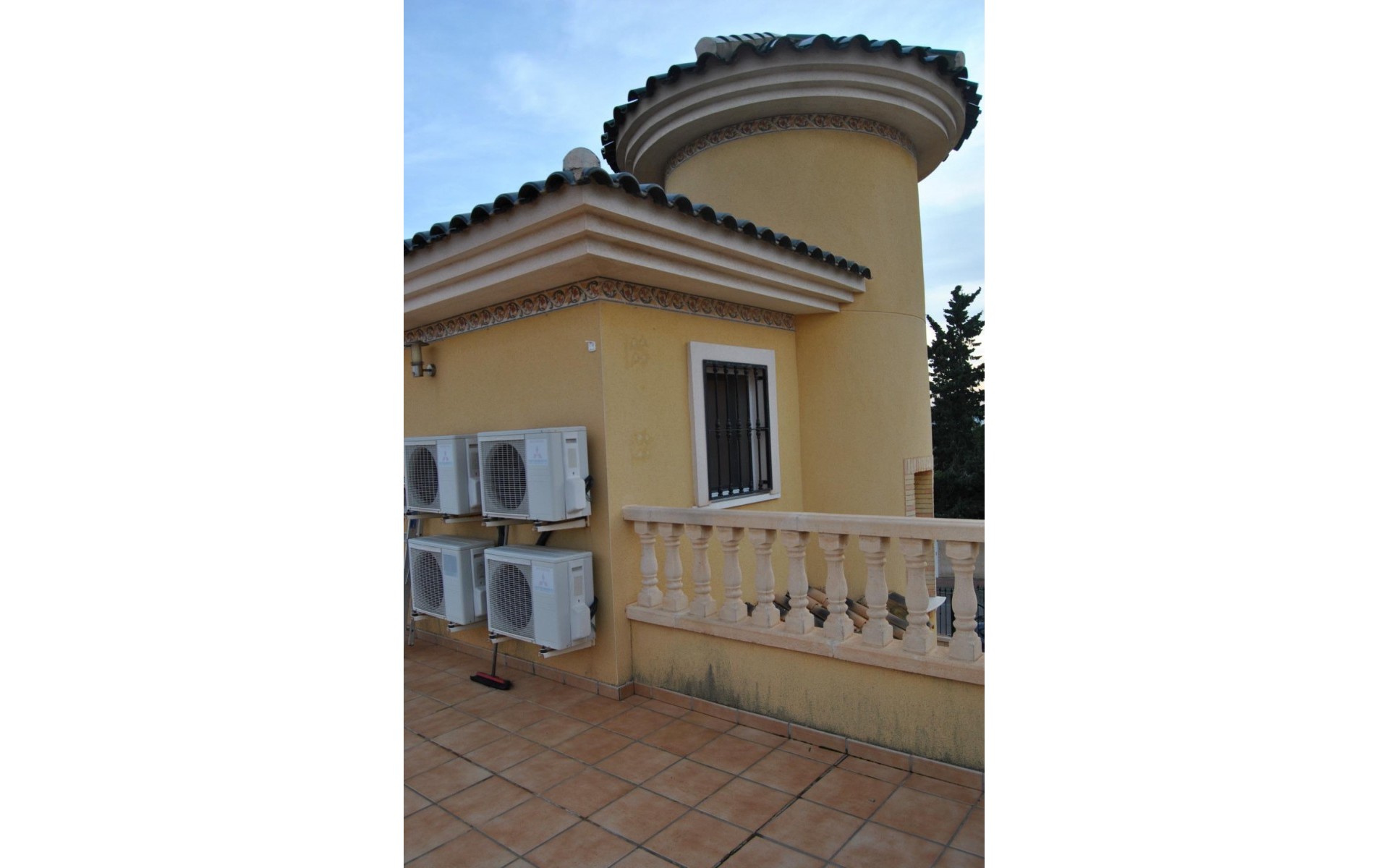 Resale - Villa - Villamartin - Pau 8