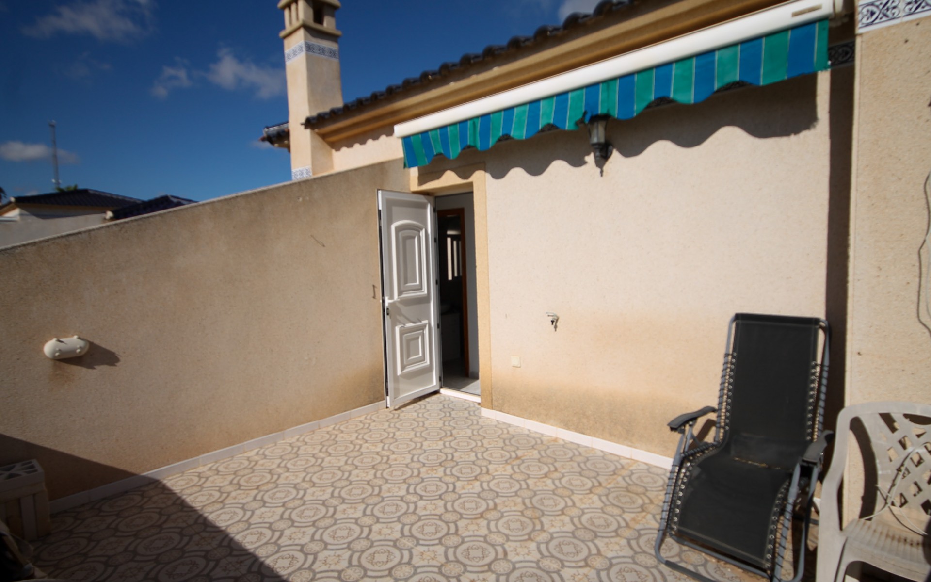 Resale - Villa - Villamartin