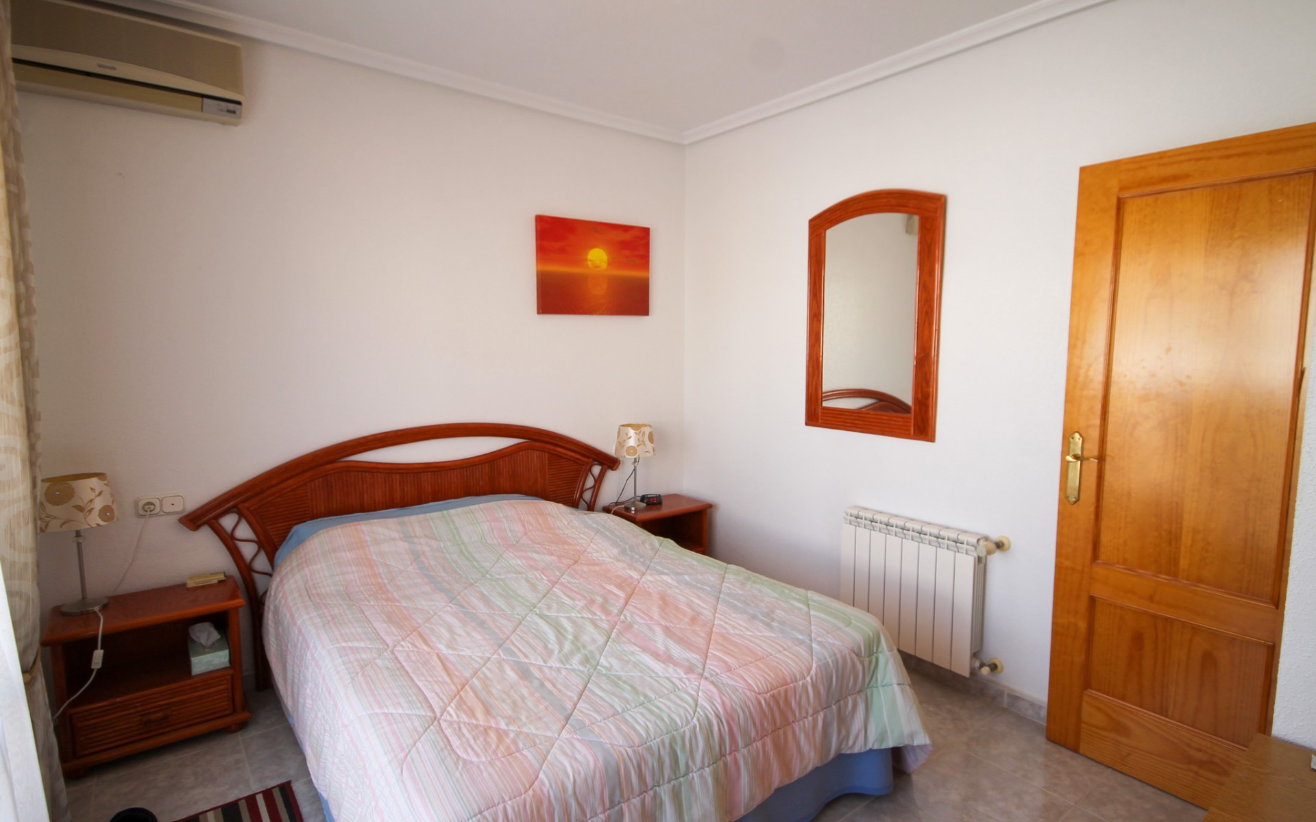 Resale - Villa - Villamartin