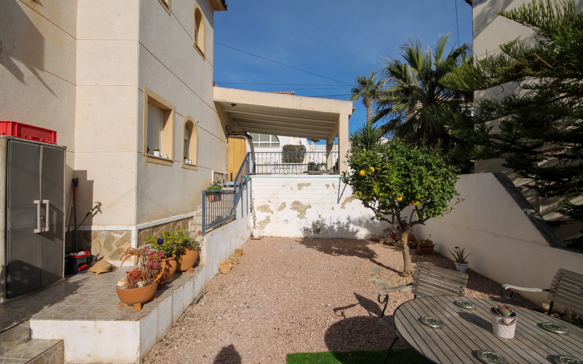Resale - Villa - Villamartin