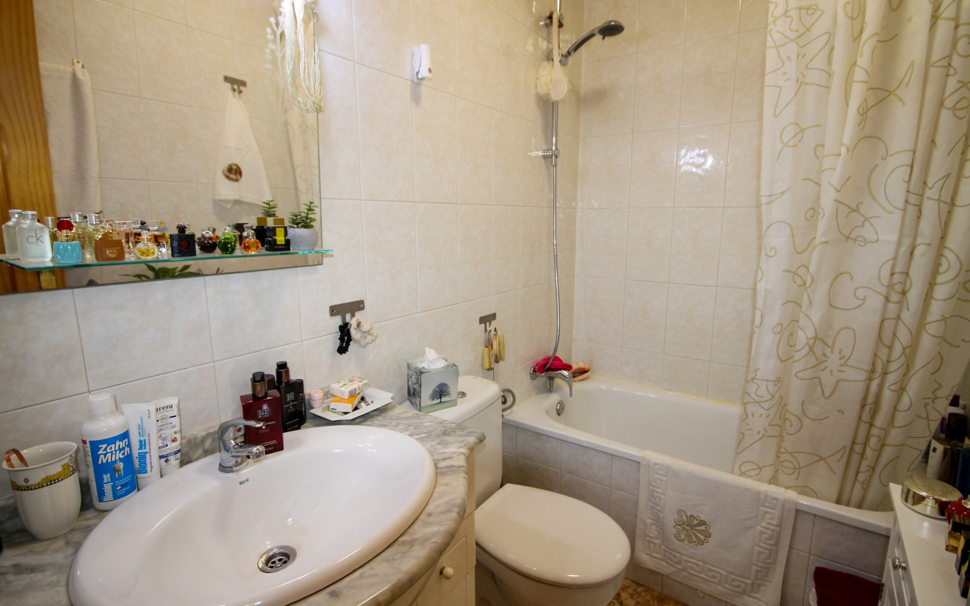 Resale - Villa - Villamartin