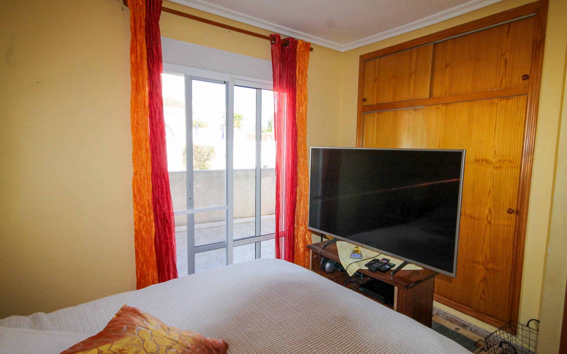 Resale - Villa - Villamartin