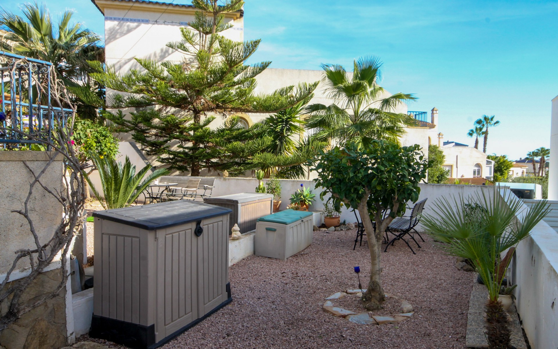 Resale - Villa - Villamartin