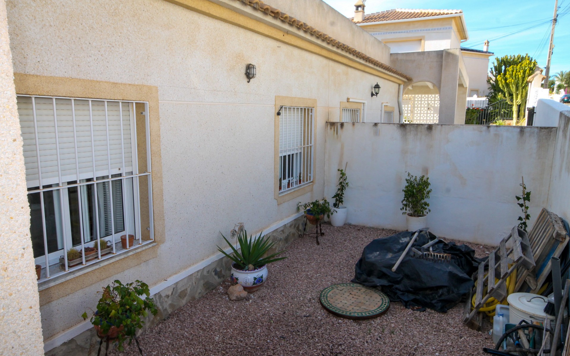 Resale - Villa - Villamartin