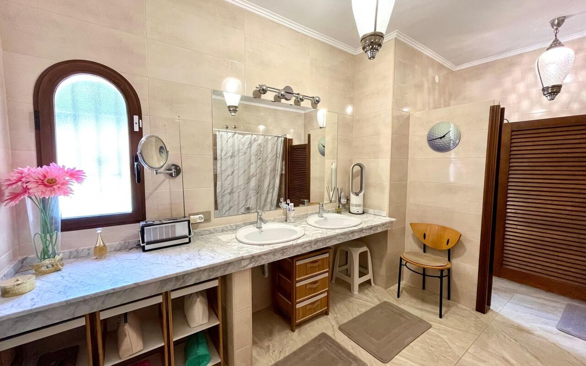 Resale - Villa - Villamartin