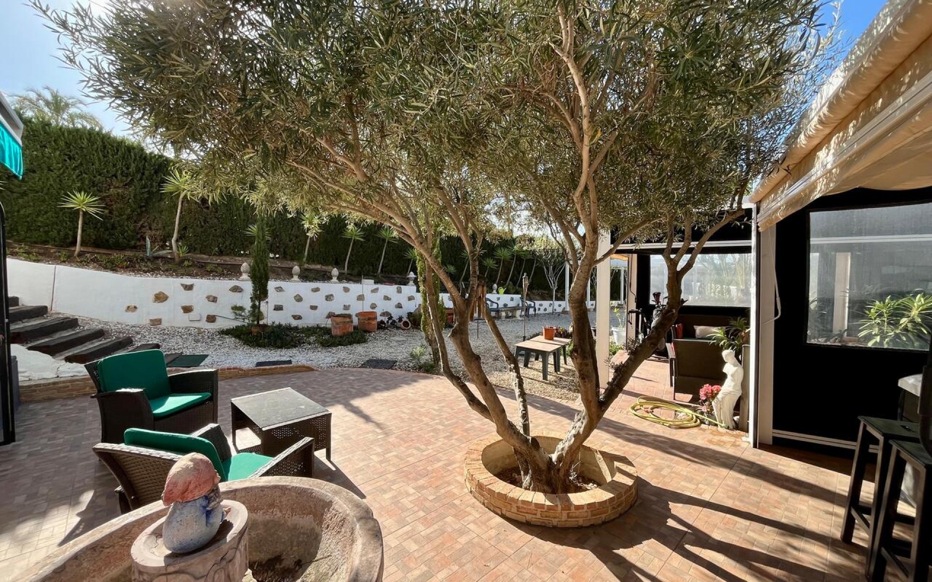 Resale - Villa - Villamartin