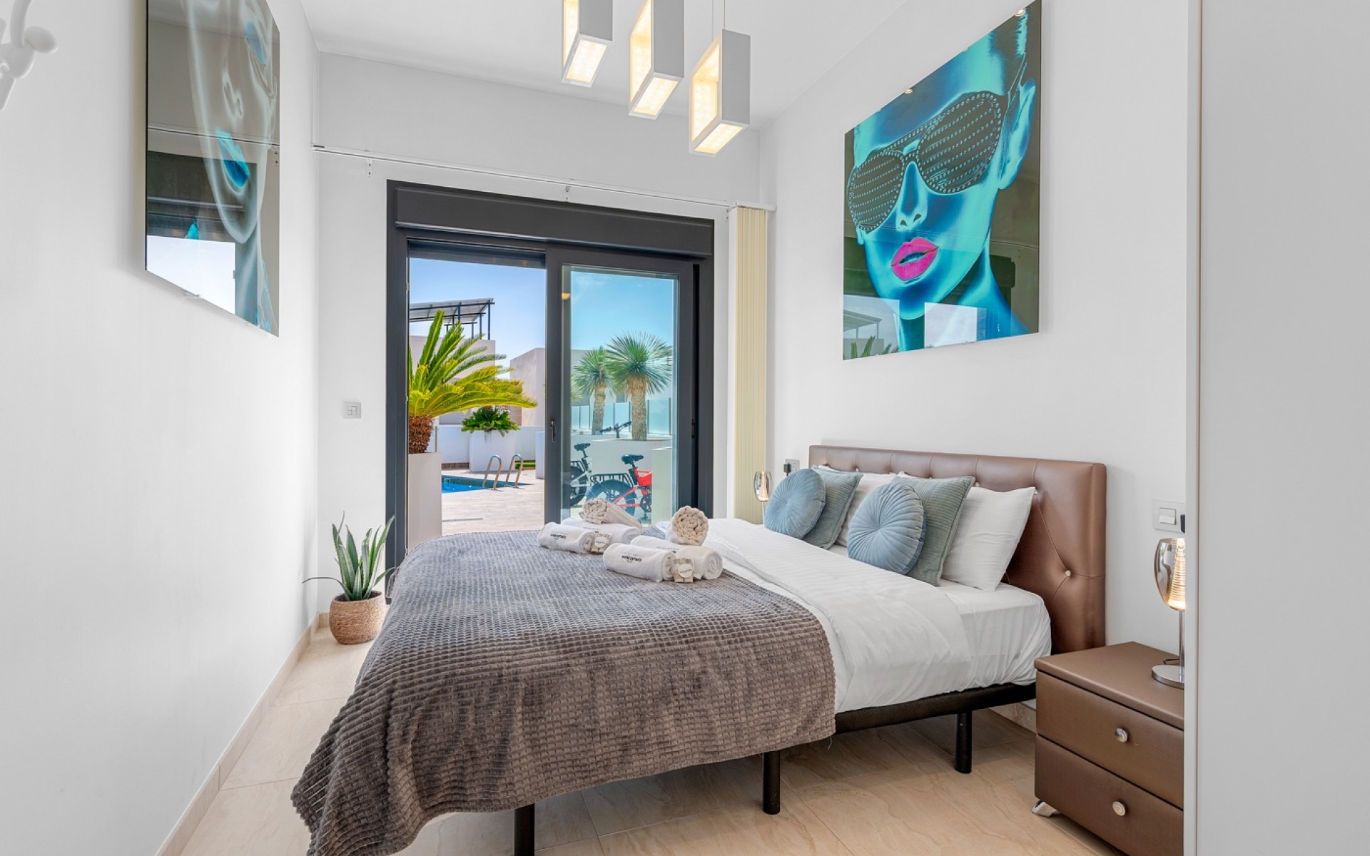 Resale - Villa - Villamartin