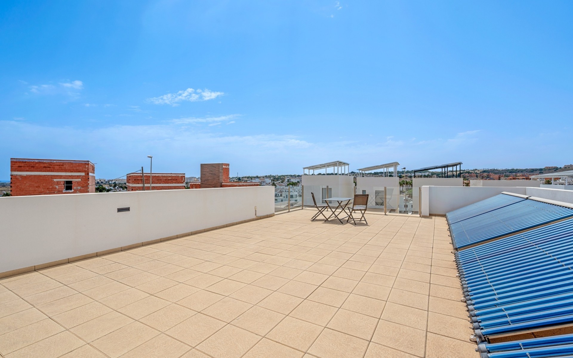 Resale - Villa - Villamartin