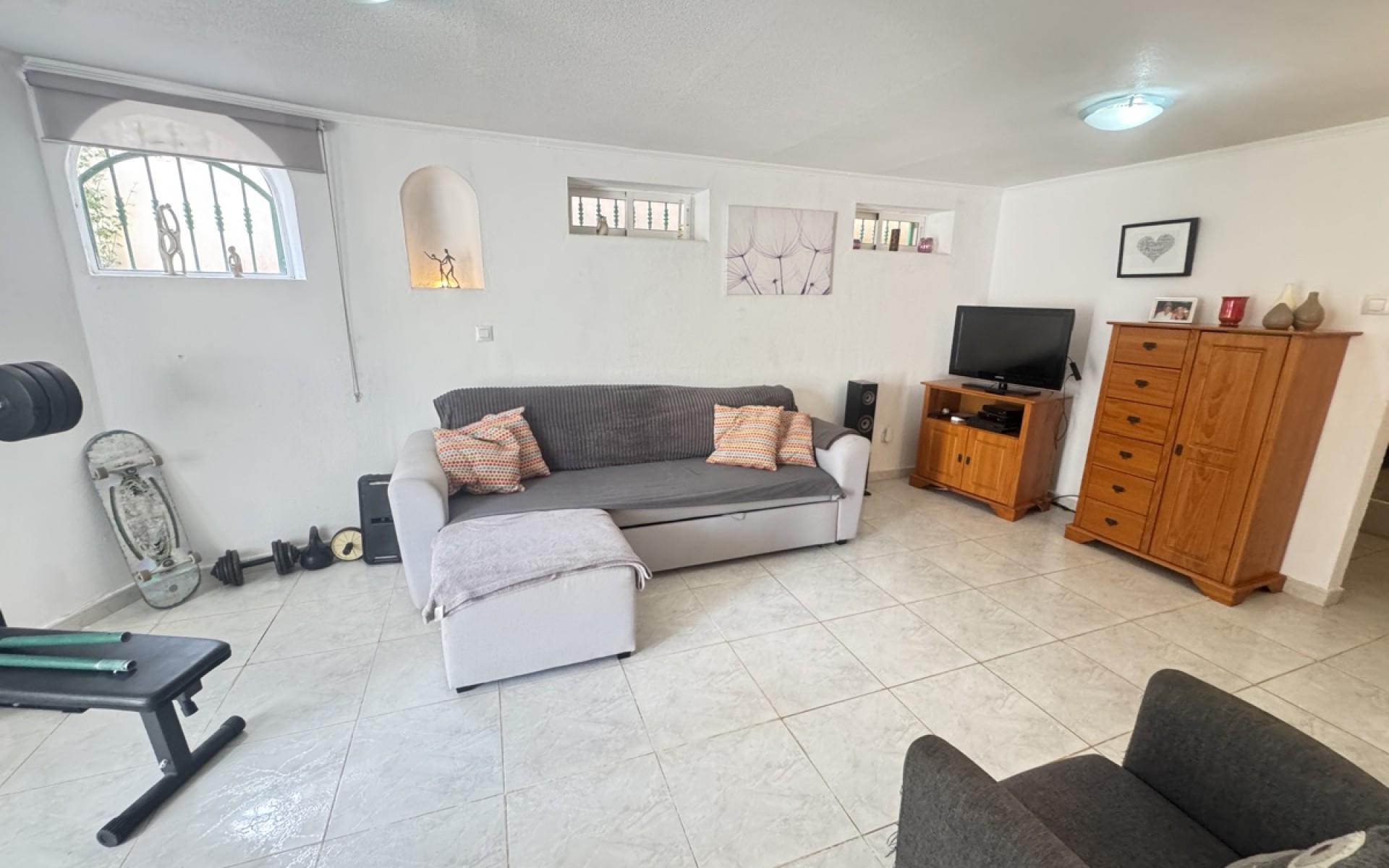 Resale - Villa - Villamartin