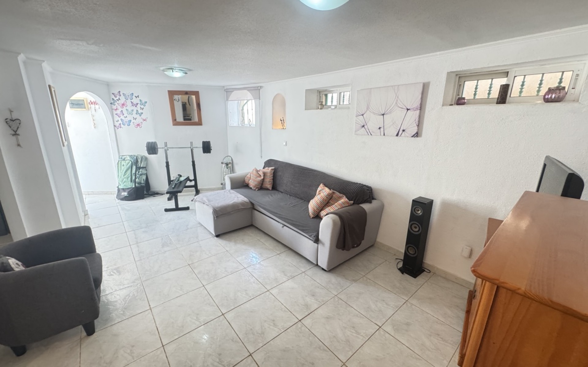 Resale - Villa - Villamartin