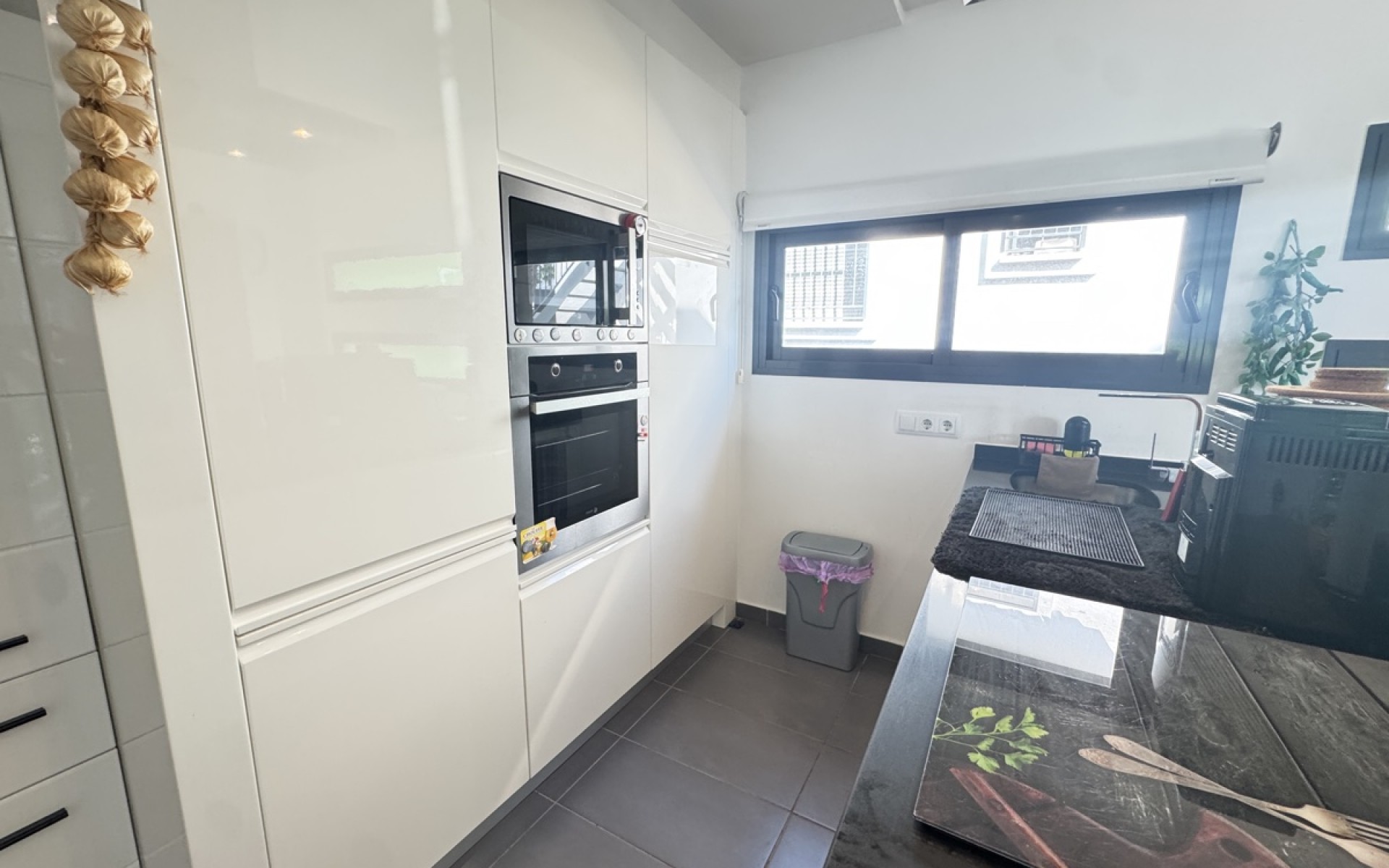 Resale - Villa - Villamartin