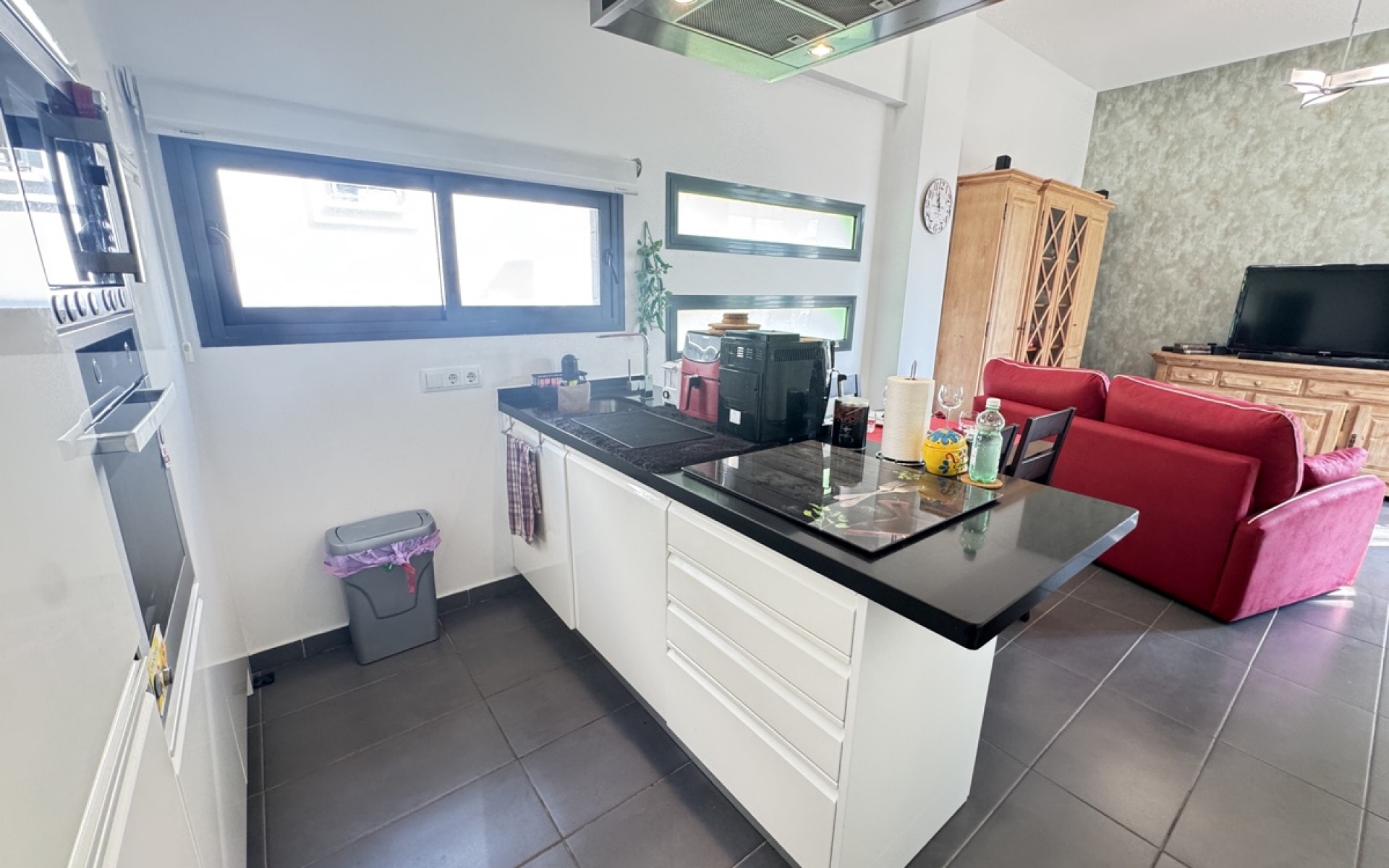 Resale - Villa - Villamartin