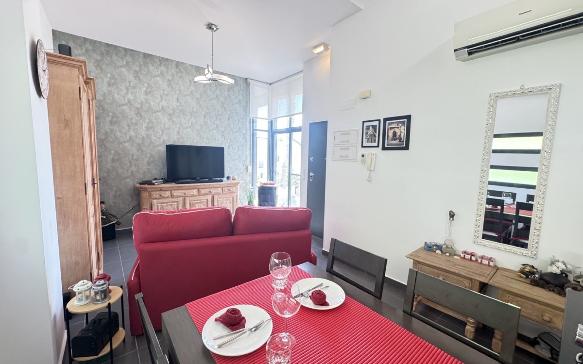 Resale - Villa - Villamartin