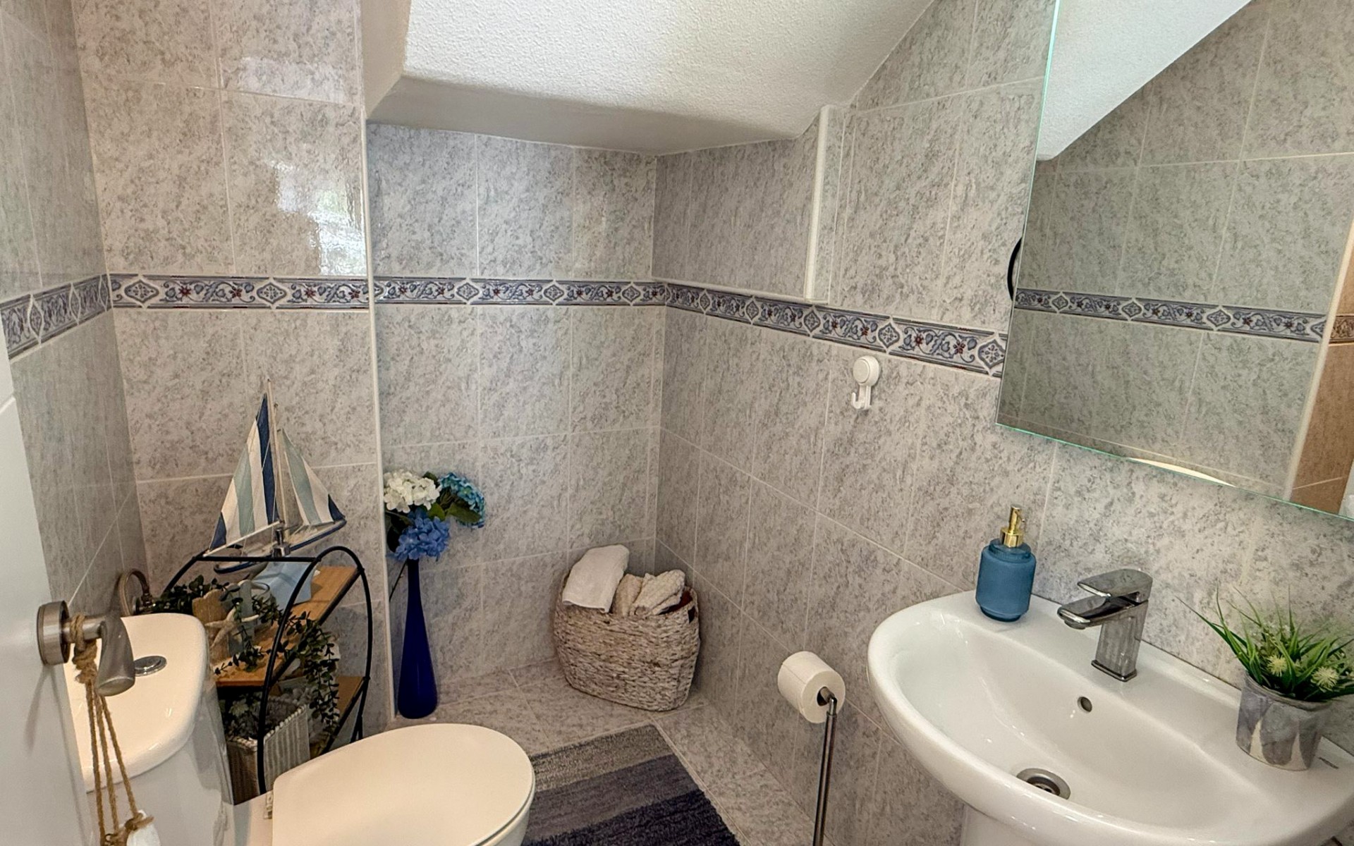 Resale - Villa - Villamartin